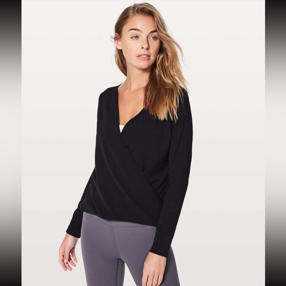 Lululemon Black Full Freedom Wrap Black Crossover Long Sleeve Top